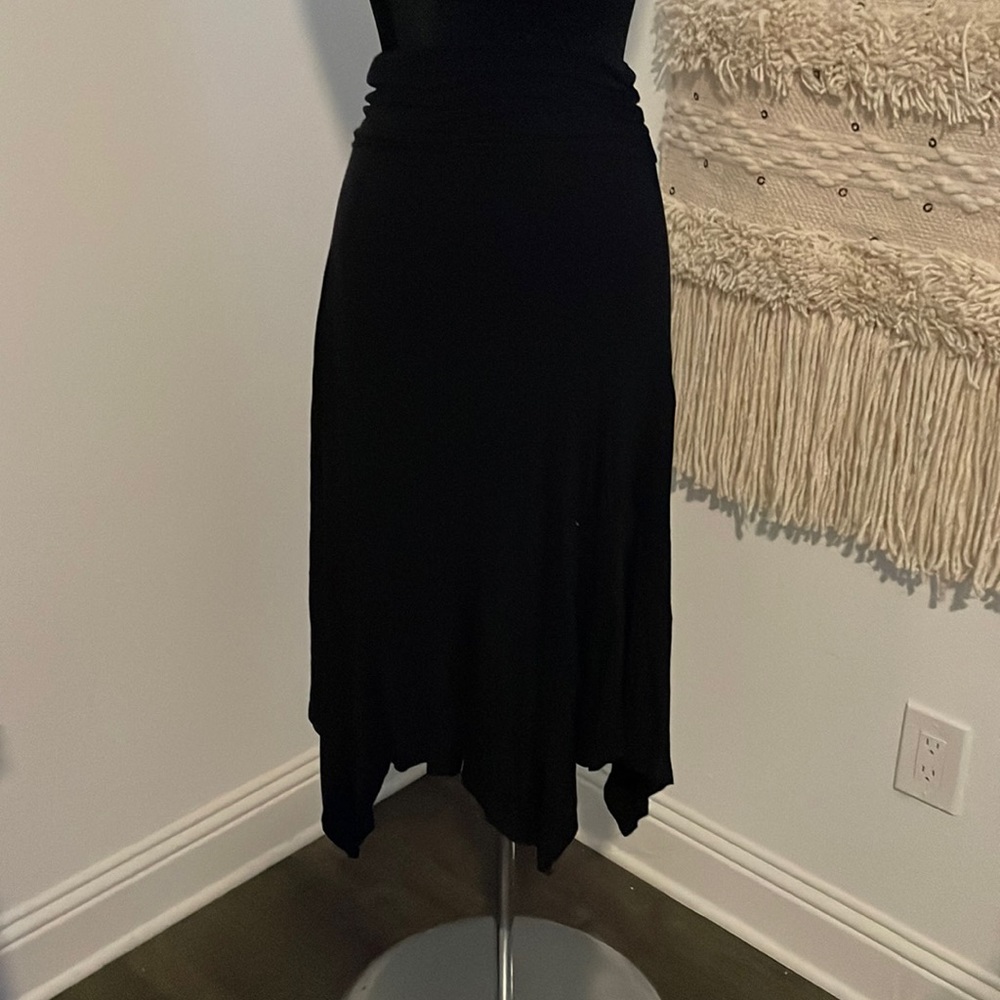 Black midi skirt